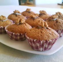 Petits gateaux d'automne aux noix et noisettes